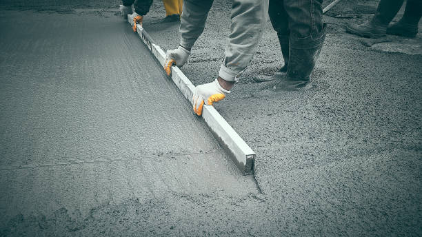 Best Concrete Driveway Installation  in Georgetown, IN